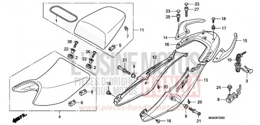 SIEGE/MOULURE DE SIEGE CBF600NAA de 2010